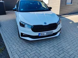 Weiß Gebraucht 2024 Skoda Fabia Monte Carlo Kleinwagen | 19.600 € (Fairer Preis)