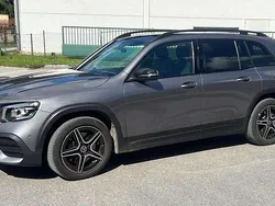 Grau Gebraucht 2020 Mercedes GLB250 AMG line SUV | 29.900 € (Superpreis)