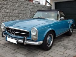 Blau Gebraucht 1967 Mercedes 250 Cabrio | 56.800 €