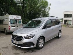 Silber Gebraucht 2024 Mercedes Citan 110 Kombi | 31.590 €