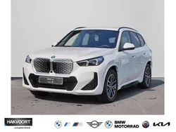 Alpinweiss iii Neu 2025 BMW iX1 M Sport SUV | 58.490 € (Etwas zu teuer)