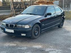 Schwarz Gebraucht 1998 BMW 316 M Sport Coupé | 3.999 € (Teuer)