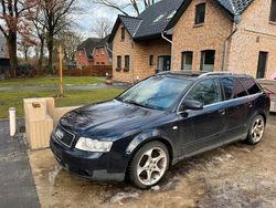 Blau Gebraucht 2002 Audi A4 Sport Kombi | 990 € (Superpreis)