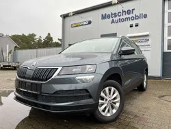 Quarzgrau metallic Gebraucht 2018 Skoda Karoq Ambition SUV | 16.990 € (Etwas zu teuer)