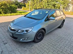 Silber Gebraucht 2012 Opel Astra Kombi | 2.800 € (Superpreis)