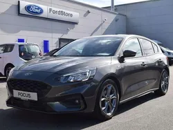 Magneticgrau metallic Gebraucht 2020 Ford Focus ST-Line Limousine | 16.950 € (Fairer Preis)