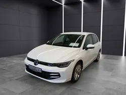 Pure white Neu 2025 VW Golf VIII Life Limousine | 25.440 € (Superpreis)