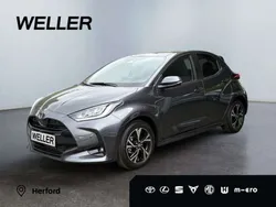 Marlingrau metallic Neu 2025 Toyota Yaris Hybrid Kleinwagen | 23.690 € (Guter Preis)
