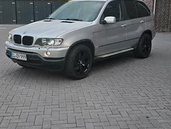 Silber Gebraucht 2001 BMW X5 SUV | 5.000 € (Etwas zu teuer)