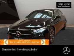 Nachtschwarz Gebraucht 2024 Mercedes A200 Progressive Limousine | 27.390 € (Guter Preis)