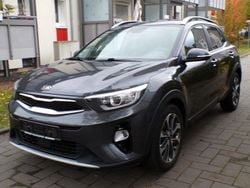 Platinum graphite Gebraucht 2017 Kia Stonic Spirit SUV | 9.840 € (Superpreis)