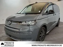 Grau Gebraucht 2024 VW T7 Life Van | 47.900 € (Superpreis)
