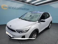 Weiß Gebraucht 2019 Kia Stonic Edition 7 SUV | 12.849 € (Fairer Preis)