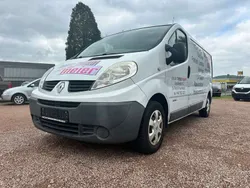 Weiss casablanca Gebraucht 2011 Renault Trafic Van | 6.950 € (Fairer Preis)