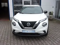 Weiß Gebraucht 2020 Nissan Juke N-Connecta SUV | 15.980 € (Guter Preis)