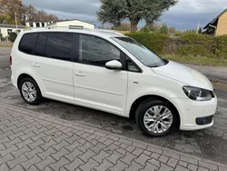 Weiß Gebraucht 2013 VW Touran Van / Kleinbus | 8.999 € (Superpreis)