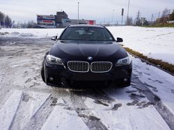 Schwarz metallic Gebraucht 2013 BMW 530 Sport Line Kombi | 32.000 €