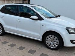 Weiß Gebraucht 2012 VW Polo Kleinwagen | 8.699 €