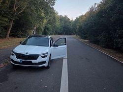 Weiß Gebraucht 2020 Skoda Kamiq Monte Carlo SUV | 22.500 € (Fairer Preis)
