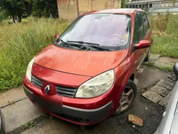Rot Gebraucht 2003 Renault Scénic Van / Kleinbus | 300 € (Superpreis)