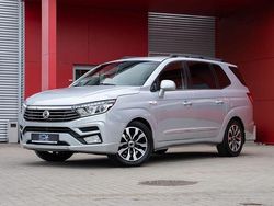 Silber Gebraucht 2018 Ssangyong (KGM) Rodius Crystal Limousine | 18.000 €