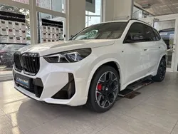 Mineralweiß Gebraucht 2025 BMW X1 Sport Line SUV | 64.950 € (Teuer)