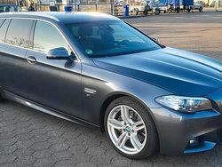 Grau Gebraucht 2016 BMW 535 M Sport Kombi | 18.300 € (Fairer Preis)