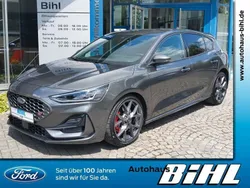 Magneticgrau (metallic) Gebraucht 2024 Ford Focus ST Limousine | 34.790 € (Fairer Preis)