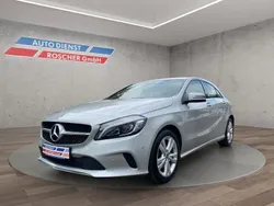 Silber Gebraucht 2018 Mercedes A180 Urban Limousine | 17.749 € (Guter Preis)