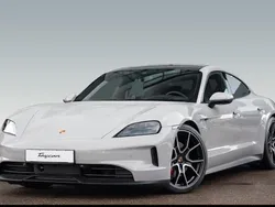 Weiß Gebraucht 2025 Porsche Taycan 4S Limousine | 129.900 €