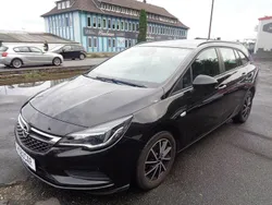 Schwarz Gebraucht 2017 Opel Astra Edition Kombi | 8.295 € (Guter Preis)
