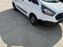 Weiß Gebraucht 2018 Ford Transit Custom Basis Abholung | 8.350 € (Fairer Preis)