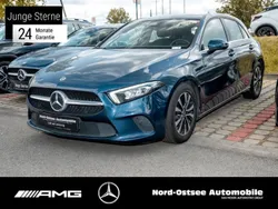Blau Gebraucht 2020 Mercedes A180 Style Limousine | 22.890 € (Fairer Preis)
