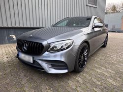 Grau Gebraucht 2017 Mercedes E220 Kombi | 24.500 € (Teuer)