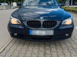 Blau Gebraucht 2004 BMW 520 Limousine | 4.500 €
