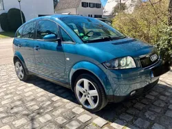 Blau Gebraucht 2000 Audi A2 Kleinwagen | 8.500 €