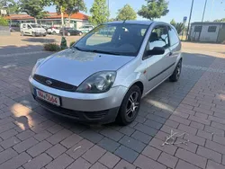 Silber Gebraucht 2006 Ford Fiesta Ambiente Kleinwagen | 1.999 € (Fairer Preis)