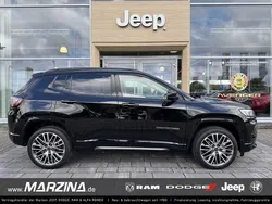 Schwarz Neu 2025 Jeep Compass Summit SUV | 38.490 € (Fairer Preis)