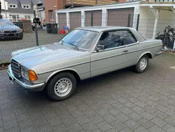 Blau Gebraucht 1978 Mercedes 230 Coupé | 14.500 €