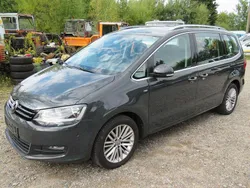 Grau Gebraucht 2015 VW Sharan Cup Van / Kleinbus | 9.650 € (Superpreis)