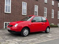 Rot Gebraucht 2002 VW Lupo Kleinwagen | 1.950 € (Fairer Preis)