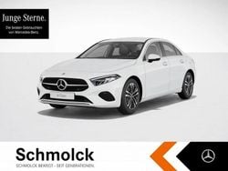 Weiß Gebraucht 2024 Mercedes A220 Progressive Limousine | 33.900 € (Guter Preis)