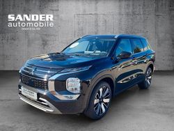 Schwarz Neu 2025 Mitsubishi Outlander P-HEV Top SUV | 53.900 € (Etwas zu teuer)