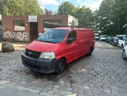 Rot Gebraucht 2007 Toyota HiAce Van / Kleinbus | 8.500 € (Fairer Preis)