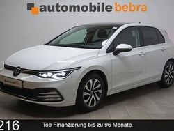 Weiß Gebraucht 2022 VW Golf VIII Active Limousine | 23.490 € (Guter Preis)