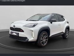 Grau Gebraucht 2024 Toyota Yaris Hybrid Sport SUV | 31.550 €