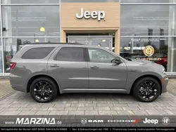 Grau Gebraucht 2023 Dodge Durango SUV | 57.890 € (Teuer)