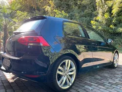 Schwarz Gebraucht 2013 VW Golf VII Highline Limousine | 7.950 € (Fairer Preis)