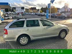 Silber Gebraucht 2012 Skoda Octavia Family Kombi | 4.449 € (Fairer Preis)