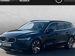 Denim blue Gebraucht 2024 Volvo V60 Core Kombi | 35.850 € (Guter Preis)